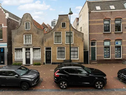 Tussenwoning te koop: Westhavenplaats 2, Vlaardingen