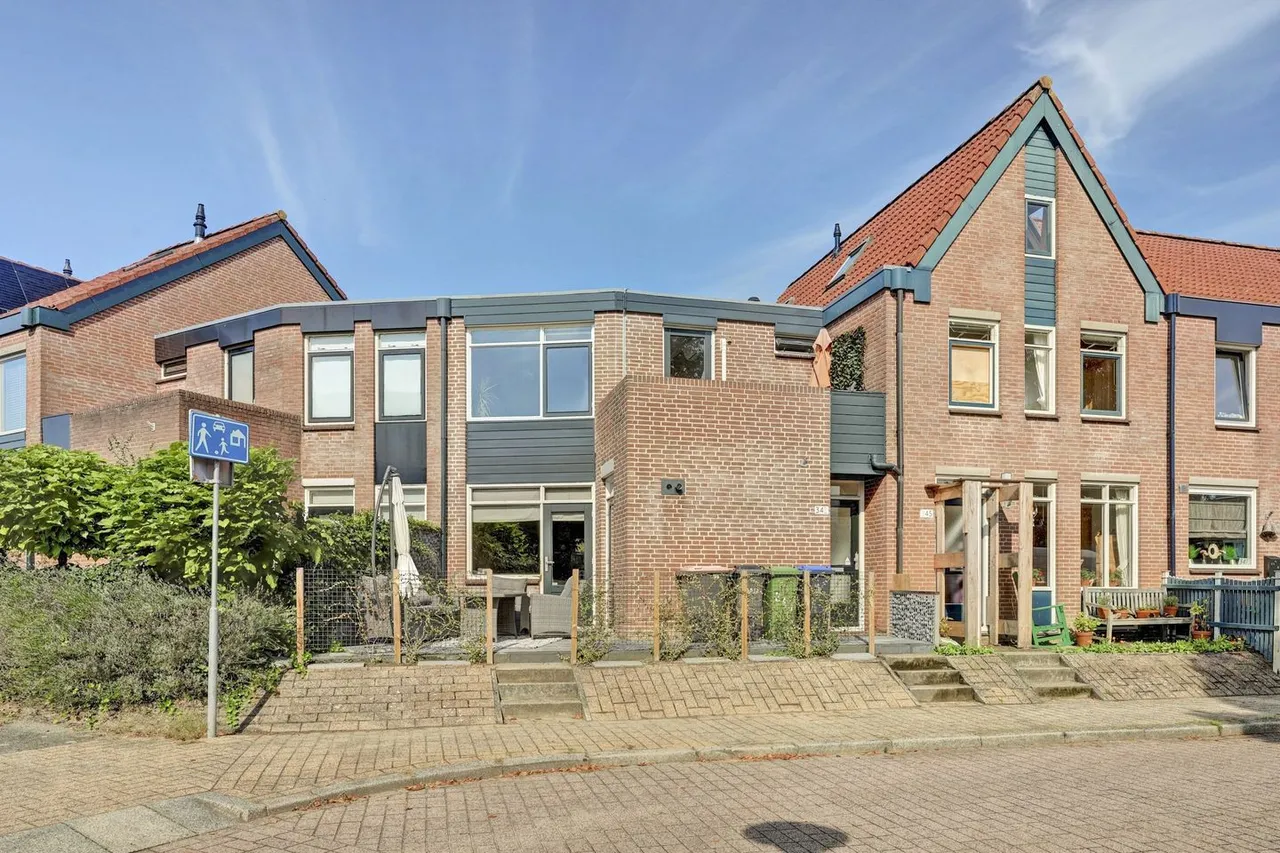 Tussenwoning te koop: Westkade 343, Huizen