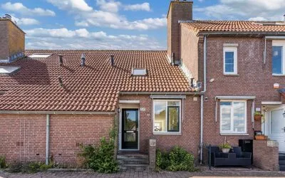Tussenwoning te koop: Westkade 449, Huizermaat Noord Huizen
