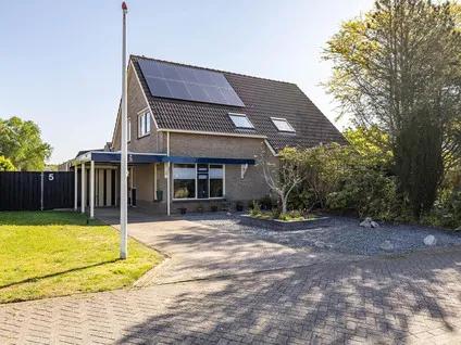 Twee-onder-één-kap te koop: Westrup 5, Norg Norg