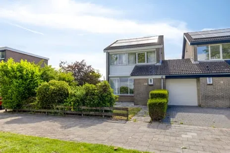 Hoekwoning te koop: Westsingel 80, Kern Axel Axel