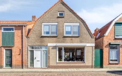 Twee-onder-één-kap te koop: Weststraat 36A, Oostburg Oostburg