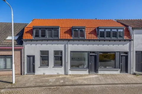 Appartement te koop: Weststraat 52B, Kern Axel Axel