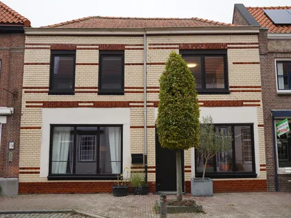 Tussenwoning te koop: Weststraat 70, Aardenburg