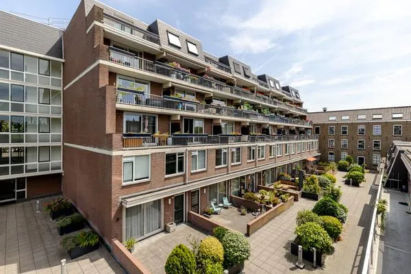 Appartement te koop: Westvest 127, Walvisbuurt Schiedam