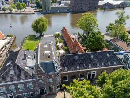 Twee-onder-één-kap te koop: Westzijde 210, Oud West Zaandam