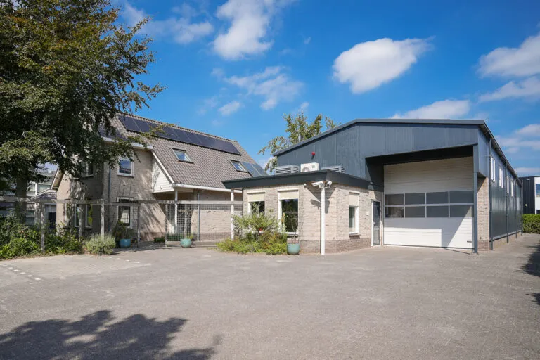 Vrijstaande woning te koop: Weteringshoek 21, Rossum