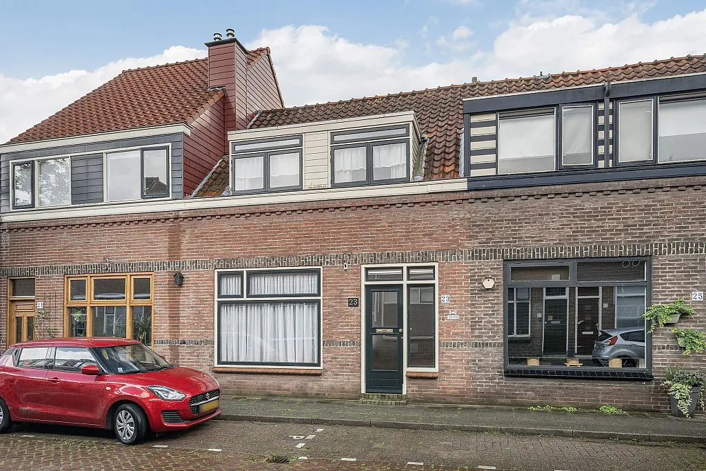 Tussenwoning te koop: Weteringstraat 23, Vlaardingen