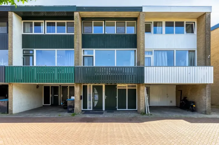 Tussenwoning te koop: Weth J Teeringstraat 7, Giesbeek Giesbeek