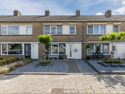 Tussenwoning te koop: Weth. Lammersplantsoen 5, Budel-Schoot Budel-Schoot