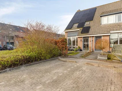 Hoekwoning te koop: Weth. Kloostermanlaan 1, Agro Sanatio Anna Paulowna