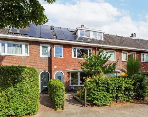 Tussenwoning te koop: Wethouder D.M. Plompstraat 28, Prins Bernhardplein en omgeving Utrecht