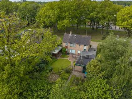 Vrijstaande woning te koop: Wethouder Deodatusplantsoen 3, Roden Roden