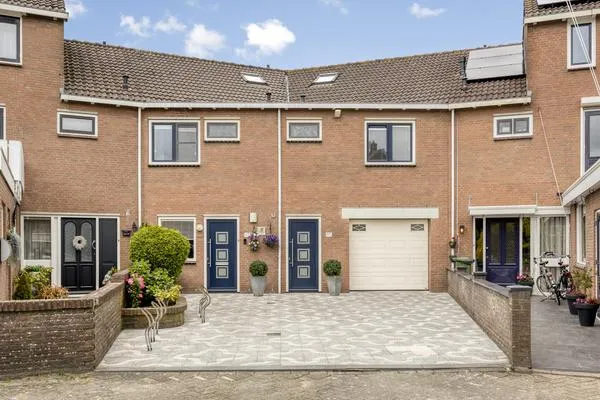 Hoekwoning te koop: Wethouder Koningslaan 97, Volendam-Blokgouw 4, 5 en 6 Volendam