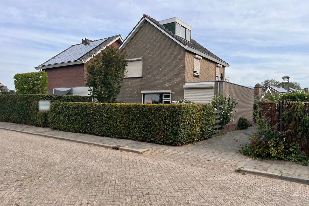 Vrijstaande woning te koop: Wethouder Sandersstraat 1, Kekerdom