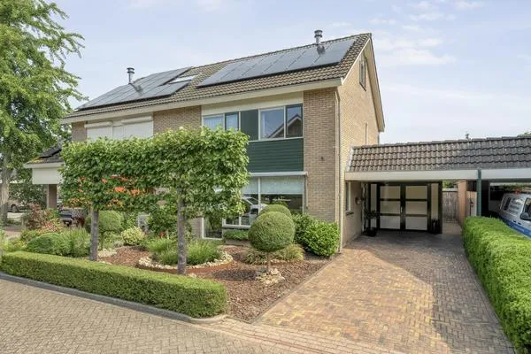 Koopwoning: Wethouder H.J.J. Vlaskamplaan 3 in Olst - €450.000 - 152m²
