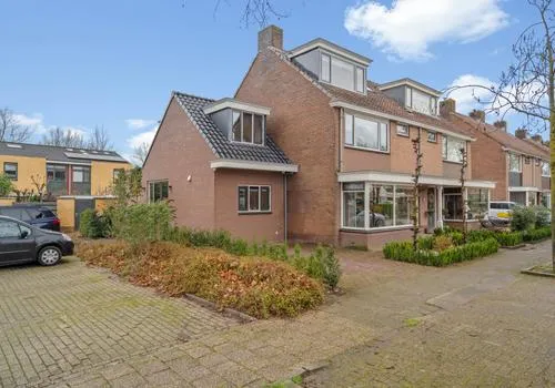 Woning te koop: Wethouder van Rooijenweg 19, Oude Dorp Houten