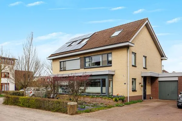 Tussenwoning te koop: Wetsteenstraat 8, Oosterhout Nijmegen