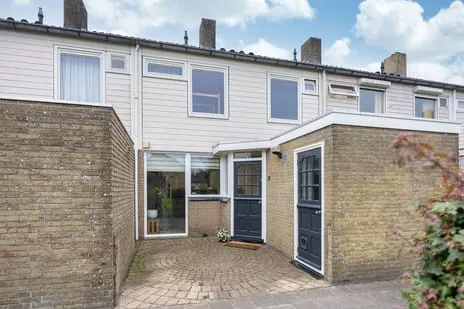 Tussenwoning te koop: Weverij 39, Gorredijk-IJ buurt Gorredijk