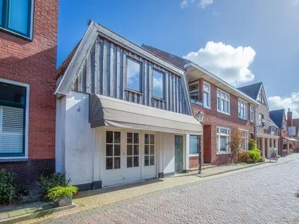 Twee-onder-één-kap te koop: Weverstraat 45, Den Burg