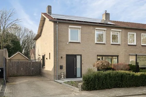 Twee-onder-één-kap te koop: Weverstraat 5, Breugel Son En Breugel