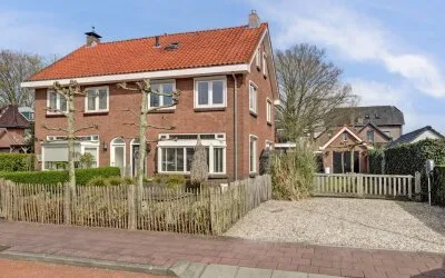 Twee-onder-één-kap te koop: Whemelaan 14, Nunspeet-West Nunspeet