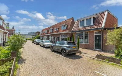 Twee-onder-één-kap te koop: Wiardastraat 30, Huizum-Bornia Leeuwarden