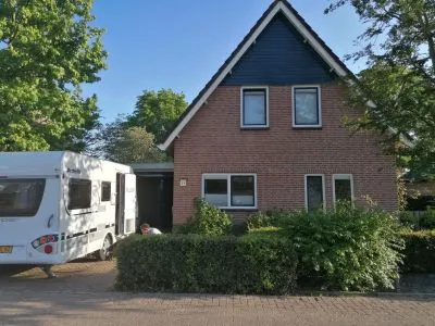 Vrijstaande woning te koop: Wiardi Beckmanhof 59, Staatsliedenbuurt Oosterhout