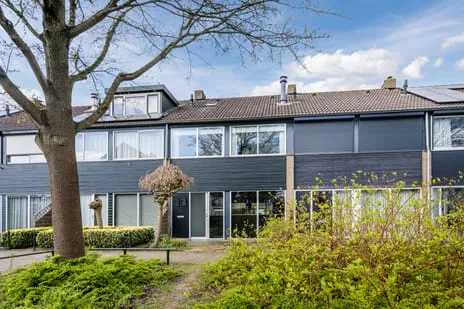 Tussenwoning te koop: Wiardi Beckmanstraat 11, Staatsliedenbuurt Papendrecht