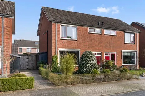 Twee-onder-één-kap te koop: Wichinksweg 21, Dorp Lettele Lettele