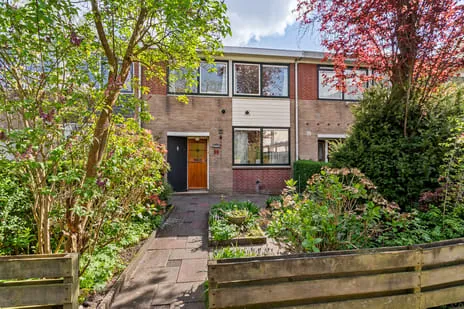 Tussenwoning te koop: Wickenburglaan 36, Nieuw Hoograven-Noord Utrecht