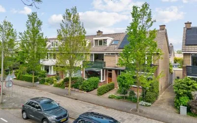 Tussenwoning te koop: Wiegerbruinlaan 57, Zijdelwaard Uithoorn