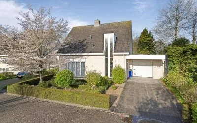 Vrijstaande woning te koop: Wielerbaan 22, Spui Oudenbosch