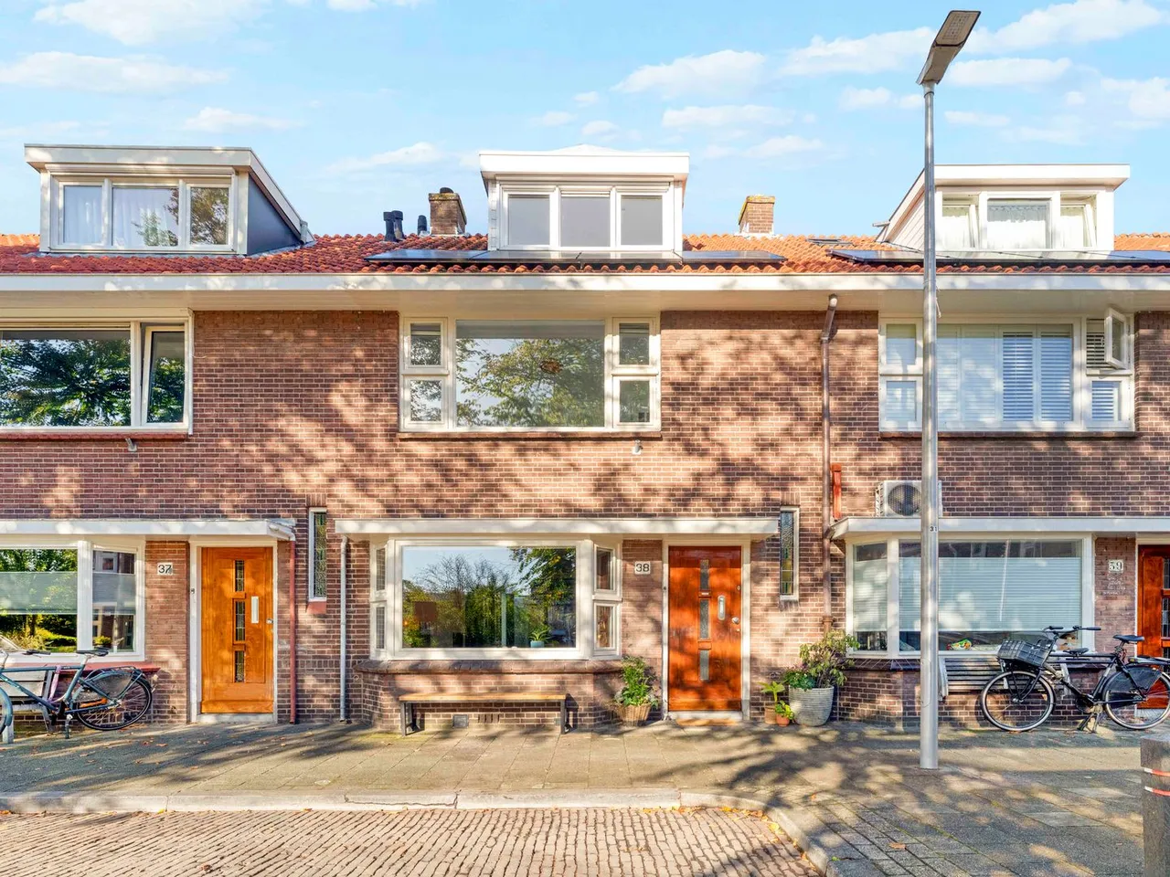 Tussenwoning te koop: Wielingenplein 38, Utrecht