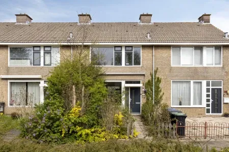 Tussenwoning te koop: Wielingenstraat 24, Dordrecht