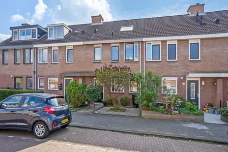 Tussenwoning te koop: Wiepkje Barendrechtlaan 28, Hoekpolder Rijswijk (Zh)