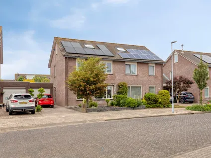 Tussenwoning te koop: Wierbalg 2506, Wierbalg Julianadorp
