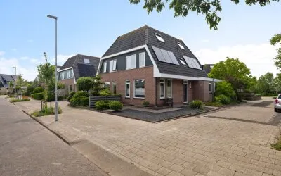 Twee-onder-één-kap te koop: Wierbalg 2807, Wierbalg Julianadorp