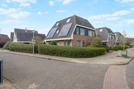 Twee-onder-één-kap te koop: Wierbalg 2812, Wierbalg Julianadorp