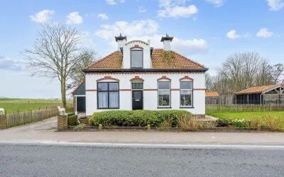 Vrijstaande woning te koop: Wierde 29, Leens Leens