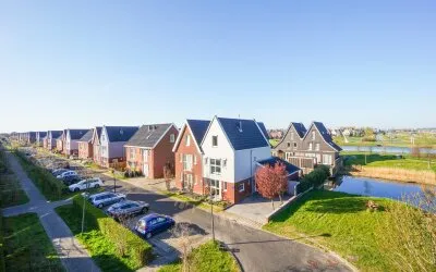 Twee-onder-één-kap te koop: Wierdijk 105, Bangert en Oosterpolder - Buurt 35 02 Zwaag