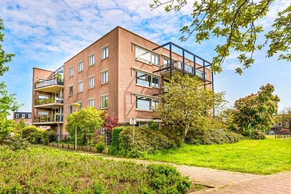 Appartement te koop: Wieringer Aak 16, Tjotterbuurt Velserbroek