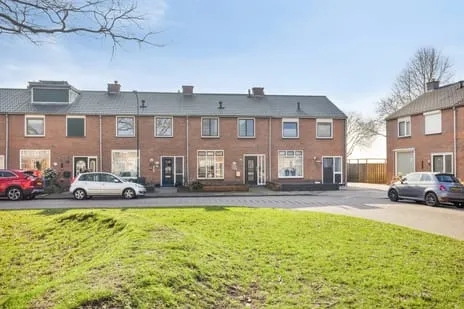 Tussenwoning te koop: Wieringer Vlaak 23, Broerswetering Bunschoten-Spakenburg