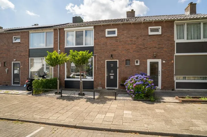 Tussenwoning te koop: Wieringermeerstraat 6, Boswinkel-De Braker Enschede