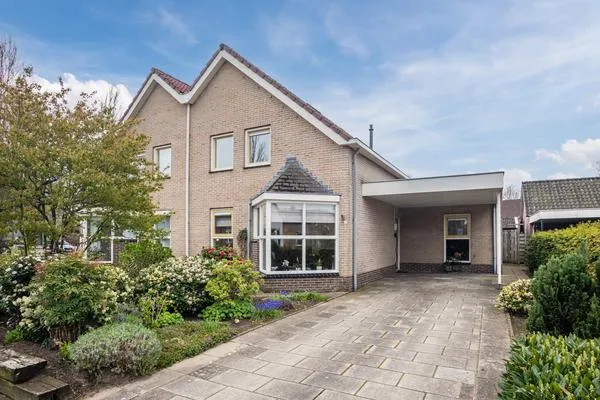 Twee-onder-één-kap te koop: Wiersseweg 2B, 't Loo Ruurlo
