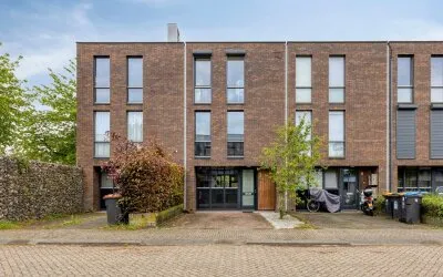 Tussenwoning te koop: Wijboschstraat 152, Witbrant West Tilburg