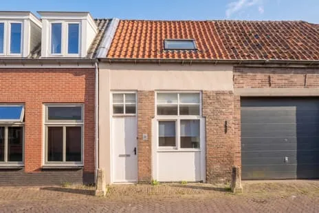Tussenwoning te koop: Wijdesteeg 12, Binnenstad - Buurt 10 01 Hoorn