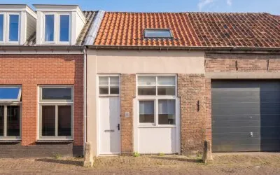 Tussenwoning te koop: Wijdesteeg 12, Binnenstad - Buurt 10 01 Hoorn