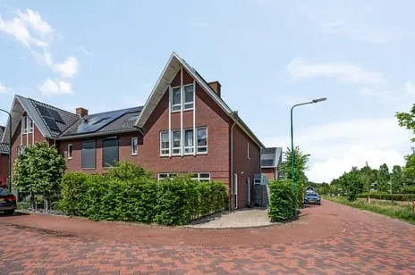 Corner house for sale: Wijenburg 2, Salamander Veenendaal