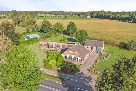 Vrijstaande woning te koop: Wijheseweg 6, Buitengebied Raalte Raalte